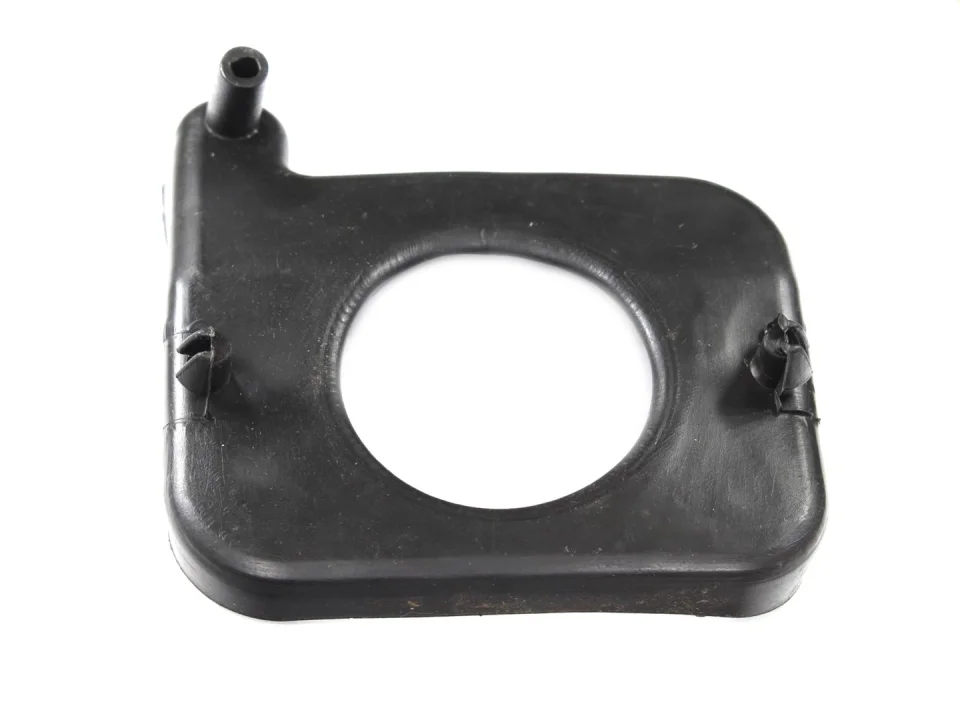 jaszmotor_webshop_benzintank_betolto_nyilas_gumi_burkolat_gy6_kinai_robogohoz