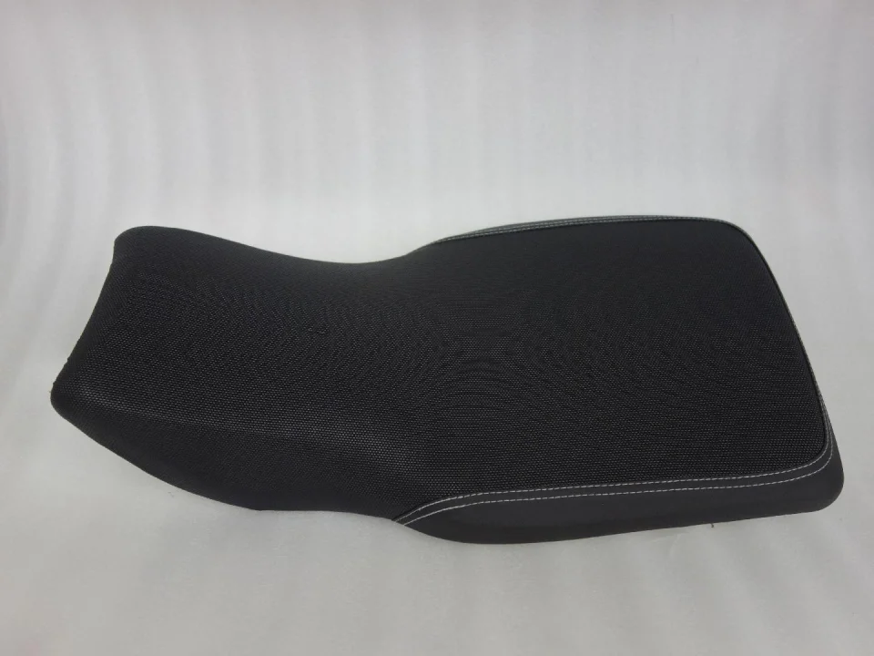 jaszmotor_webshop_Üles_barton_raze_200