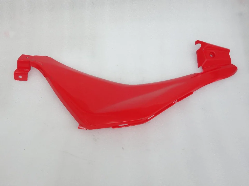 jaszmotor_webshop_bal_elso_burkolat_barton_rocky_125_(piros)