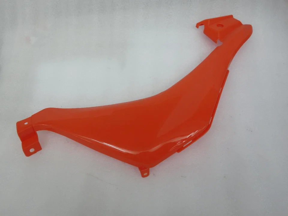 jaszmotor_webshop_bal_elso_burkolat_barton_rocky_125_(narancssarga)