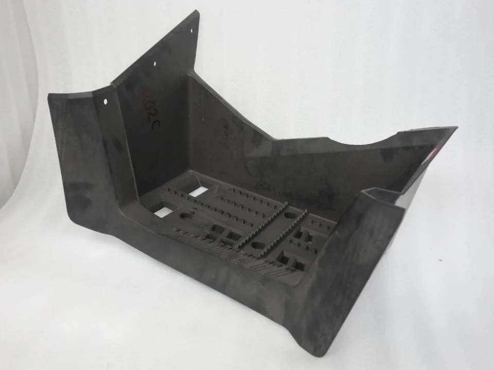 jaszmotor_webshop_labtarto_bal_barton_discover_200